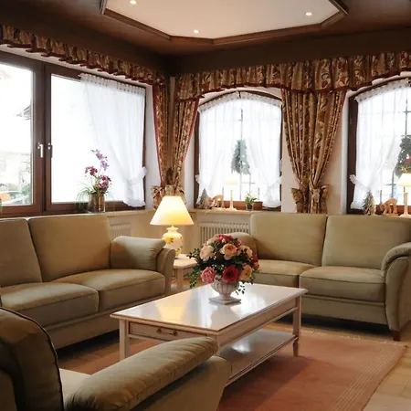 Hotel-gasthof Sperrer 호텔 그라사우
