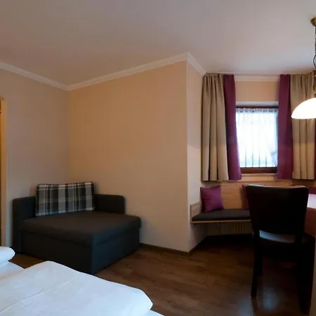 Hotel-gasthof Sperrer 호텔